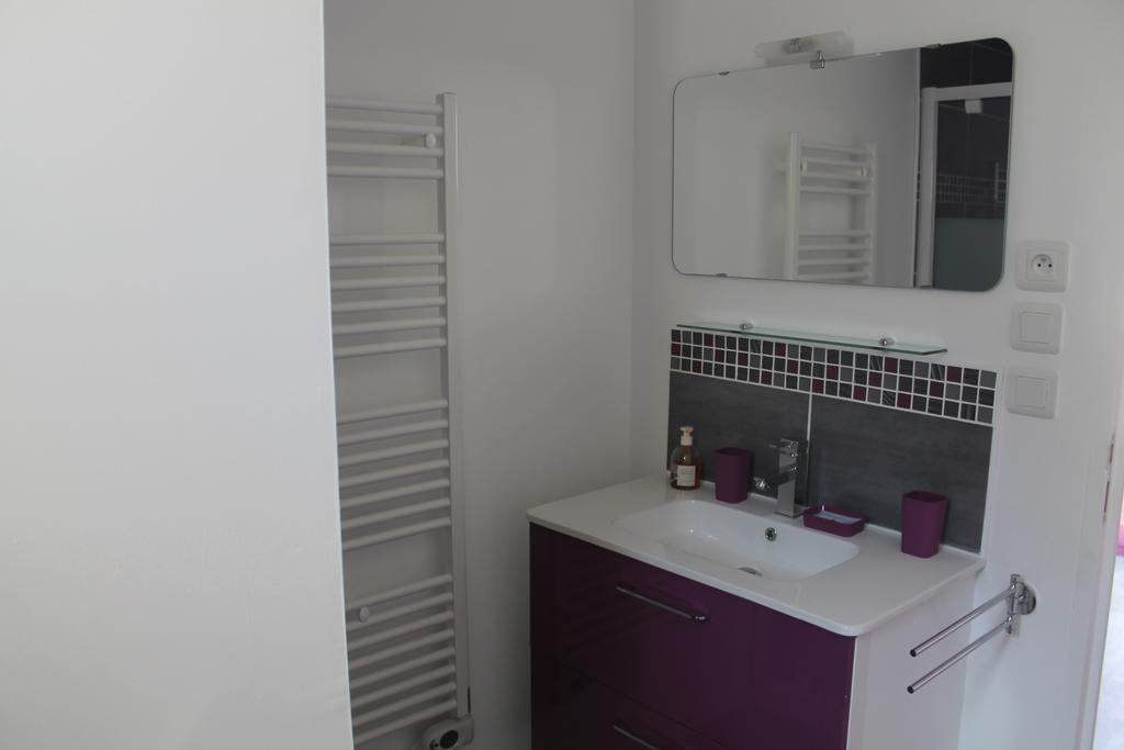 Bed and Breakfast Le Champ De La Ferme Saint-Gervais en-Belin Exterior foto