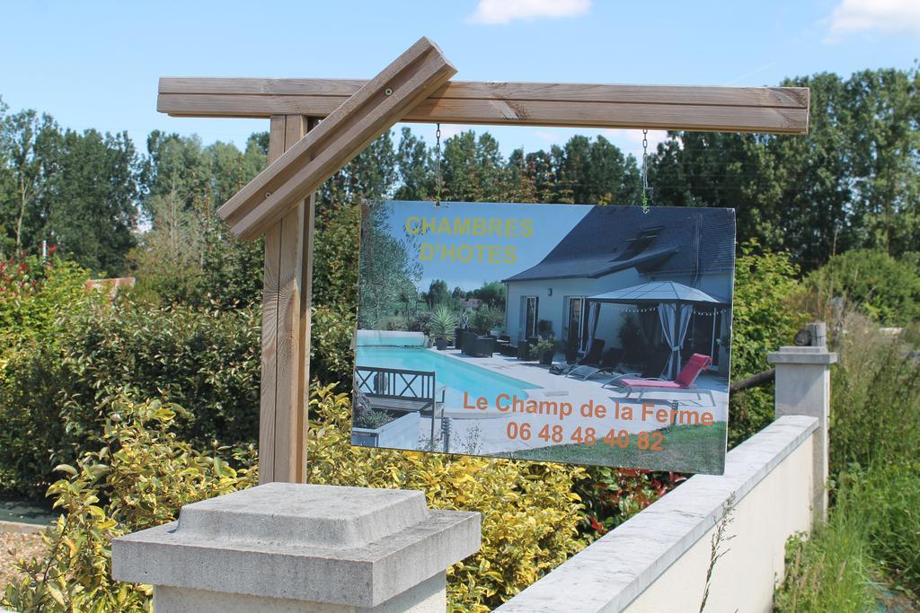 Bed and Breakfast Le Champ De La Ferme Saint-Gervais en-Belin Exterior foto